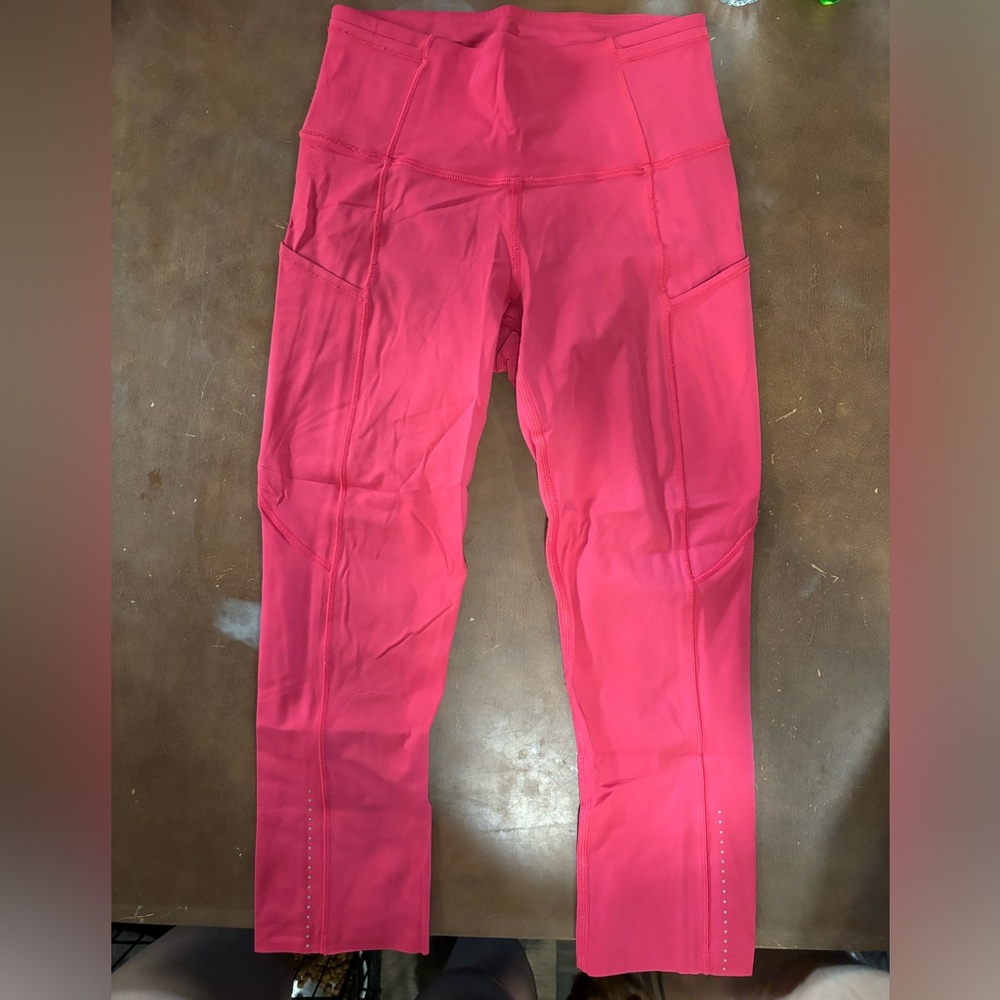 Lululemon Pink Capri Leggings- size 4